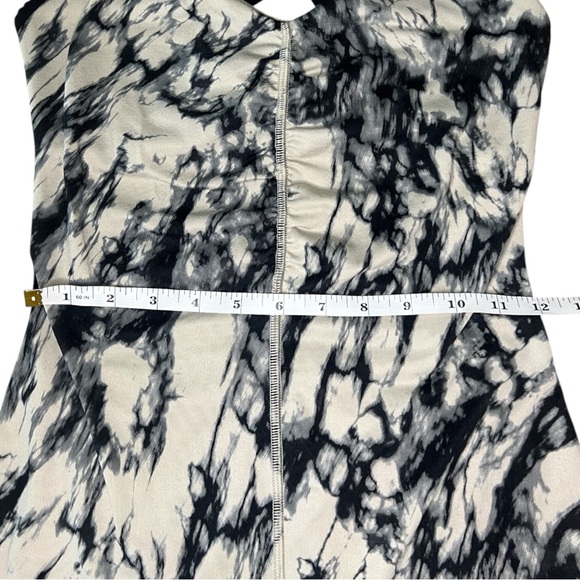 Lululemon Athletica | Black and White Camisole Tank Workout Top size small - Picture 11 of 14